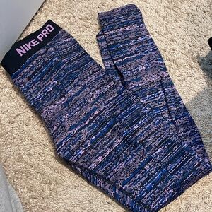 Nike Pro leggings